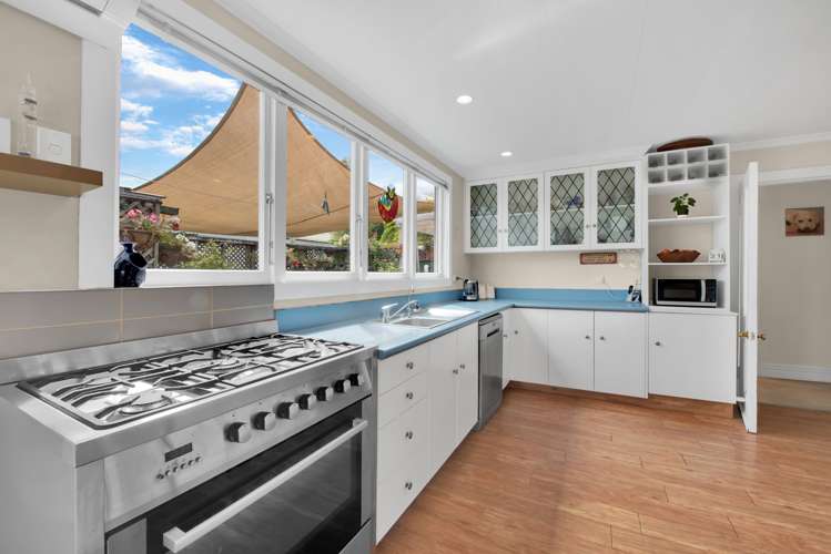 294 Annesbrook Drive Annesbrook_5