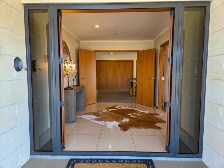 2 Walter Black Place Lake Tekapo_5