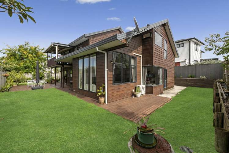 91 Meadway Sunnyhills_16