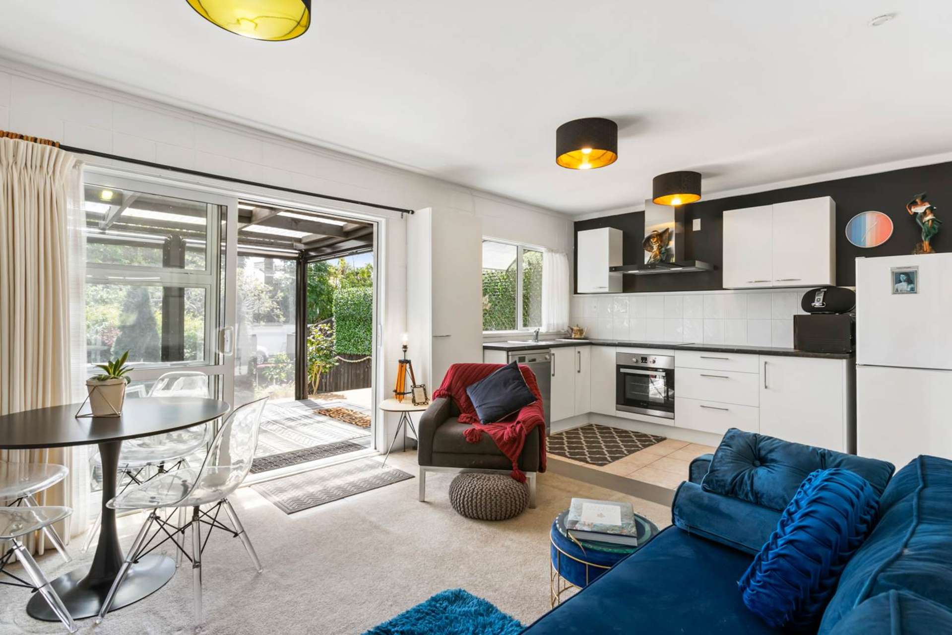 2/14 Argyle Street Herne Bay_0