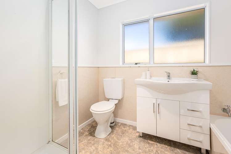 1070A Fergusson Drive Clouston Park_14