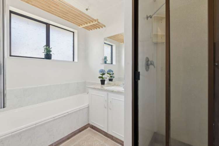 2/1 Manse Road Pahurehure_15