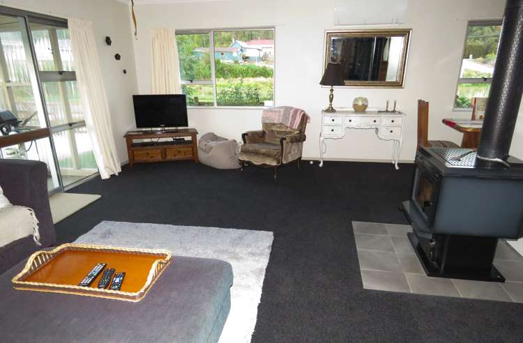 2 Walsh Street Reefton_17