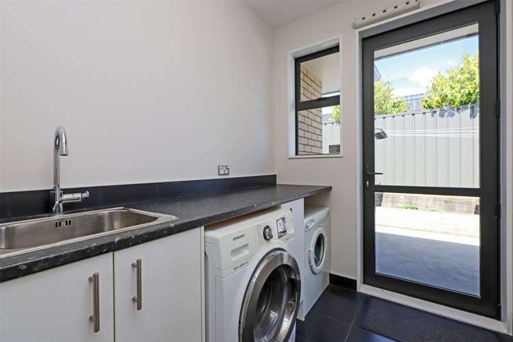2 Whittaker Place Havelock North_14