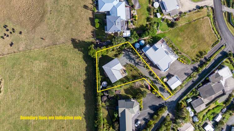 55 Seaview Road Cable Bay_25