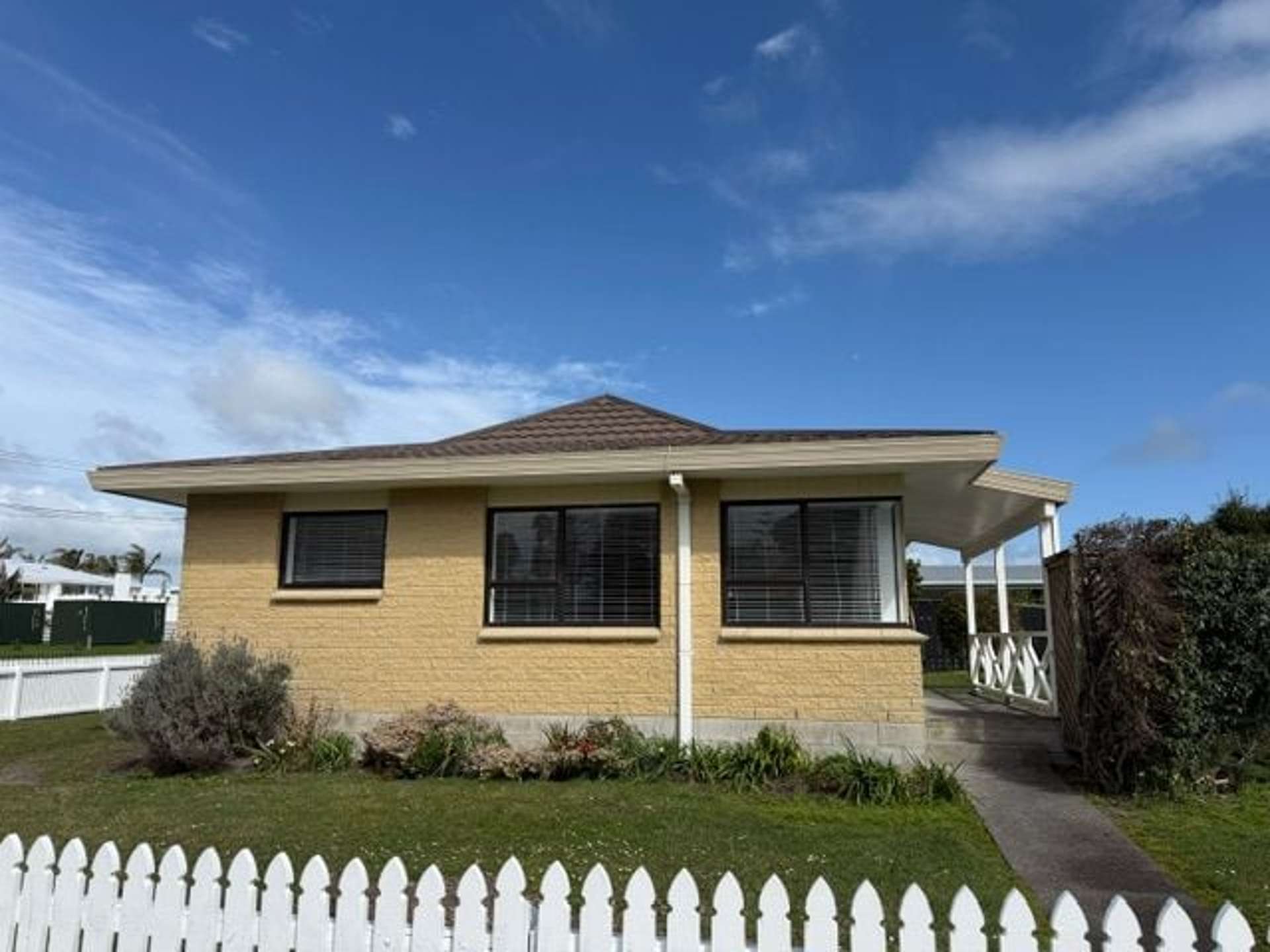 2A Pine Road Orewa_0
