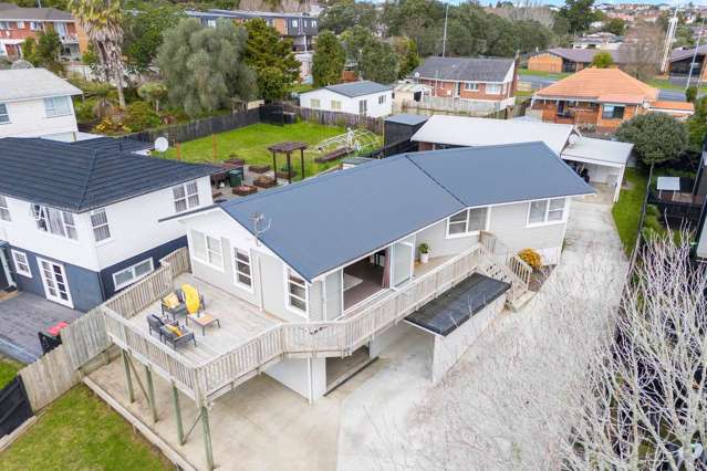Modern Family Home in Howick