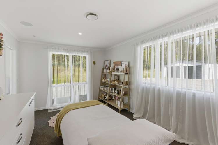 6 Hadfield Road Peka Peka_27