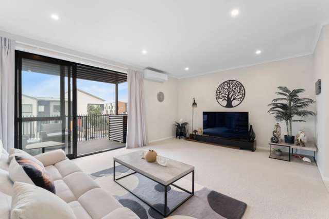 7/2 Ko Nui Place Hobsonville_1