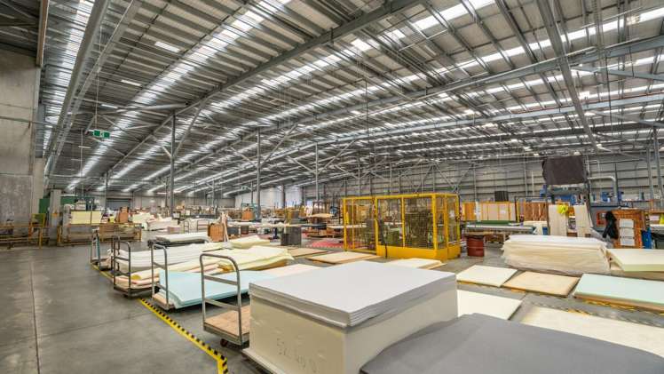 4 Sir James Wattie Drive Hornby_9