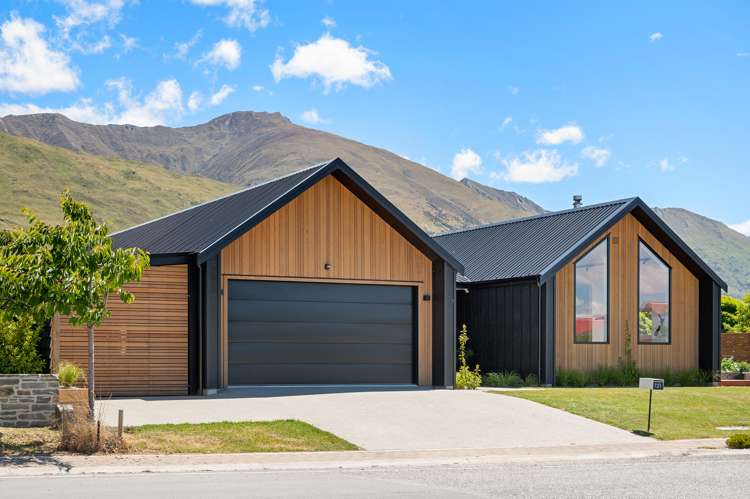121 West Meadows Drive Wanaka_3