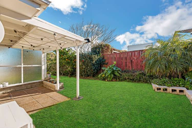 2/91a Great South Road Manurewa_13