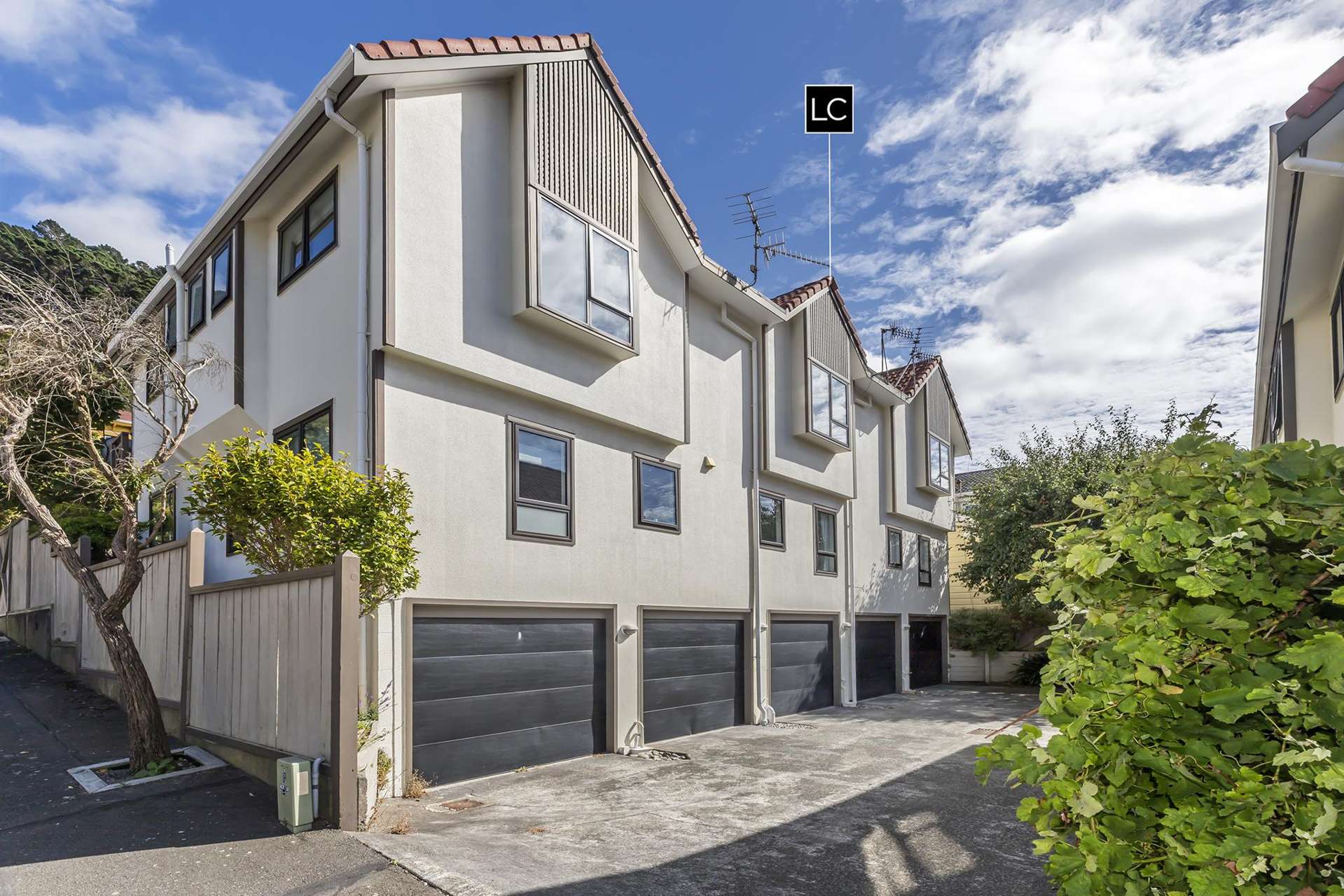 2/2 Goring Street Thorndon_0