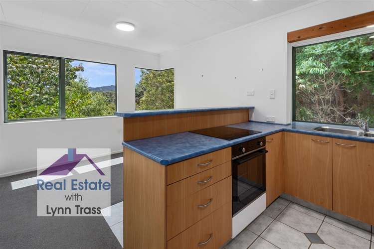 329 Beach Road (Off Pah Road) Onerahi_10