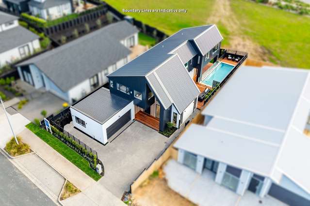 Stunning 5BR Wainui Oasis w/ Pool