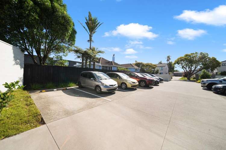 101/1A Derna Road Panmure_11