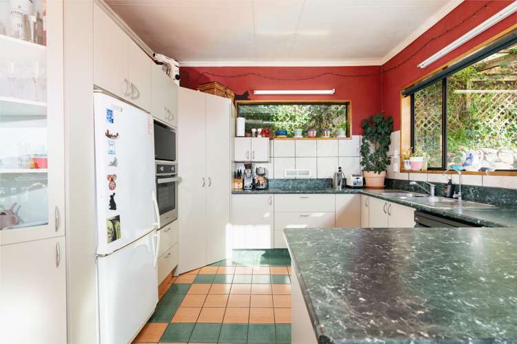 56 Peter Street Caversham_14