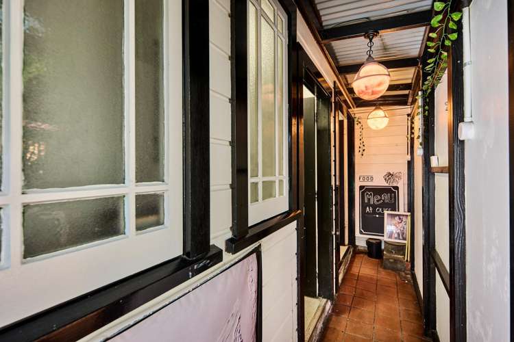 5 Oroua Street Eastbourne_15