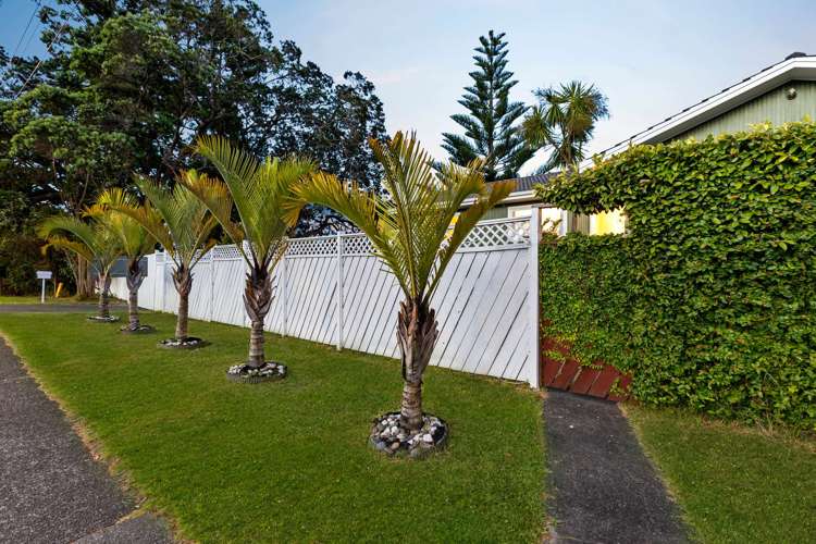 83 Rangatira Road Beach Haven_18
