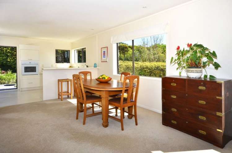 3/3 Peter Terrace Castor Bay_8