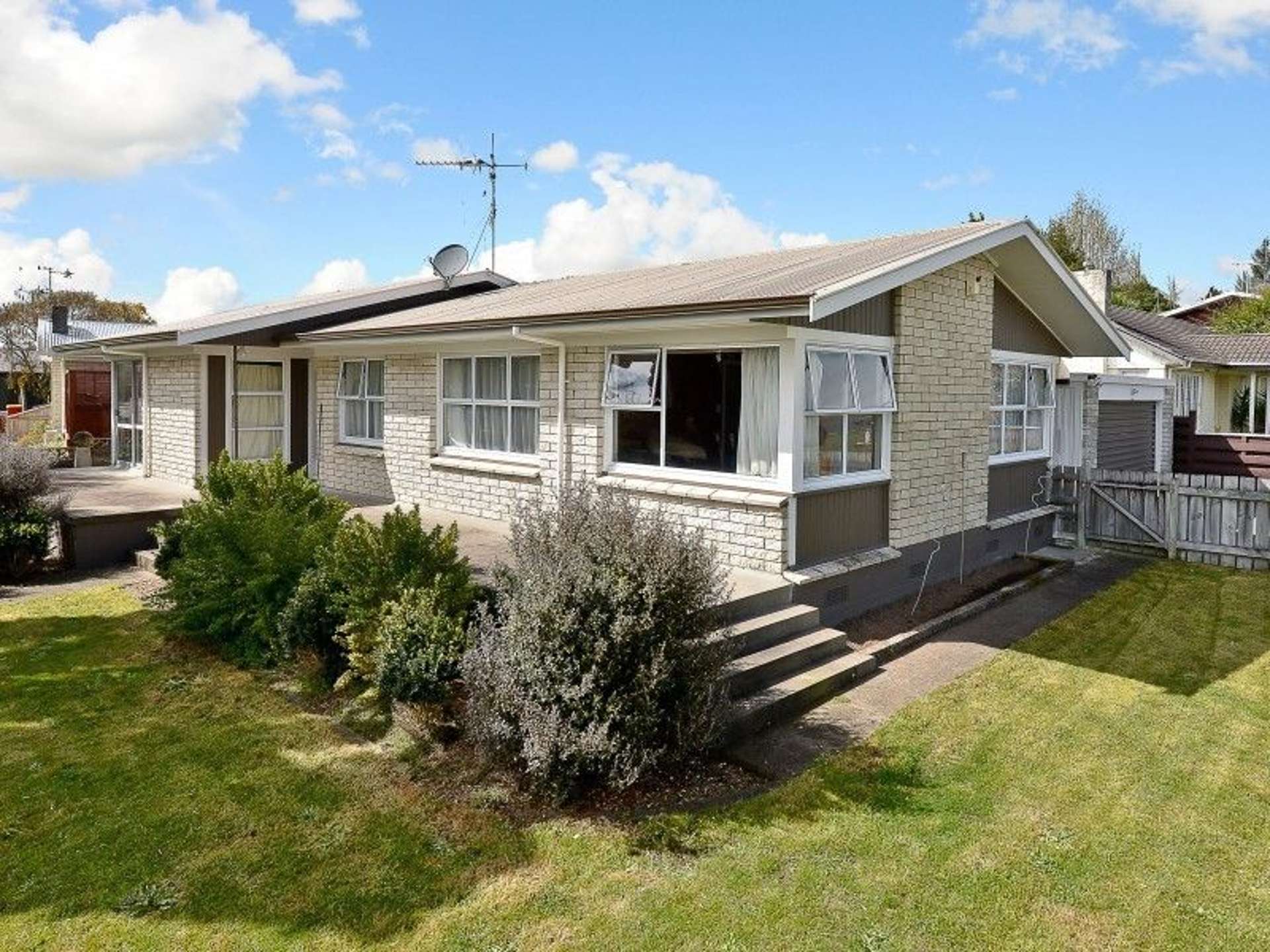 57 Aberdeen Drive Dinsdale_0