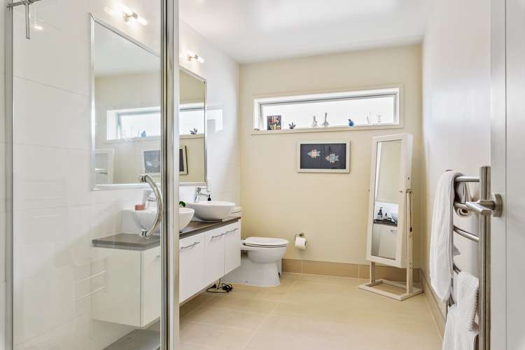 14 Kensington Drive Orewa_8