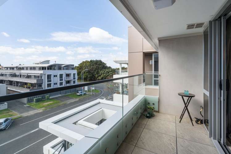 408/36 Victoria Road Mount Maunganui_19