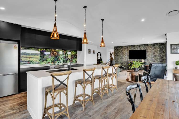 661 Manaia Road Manaia_7