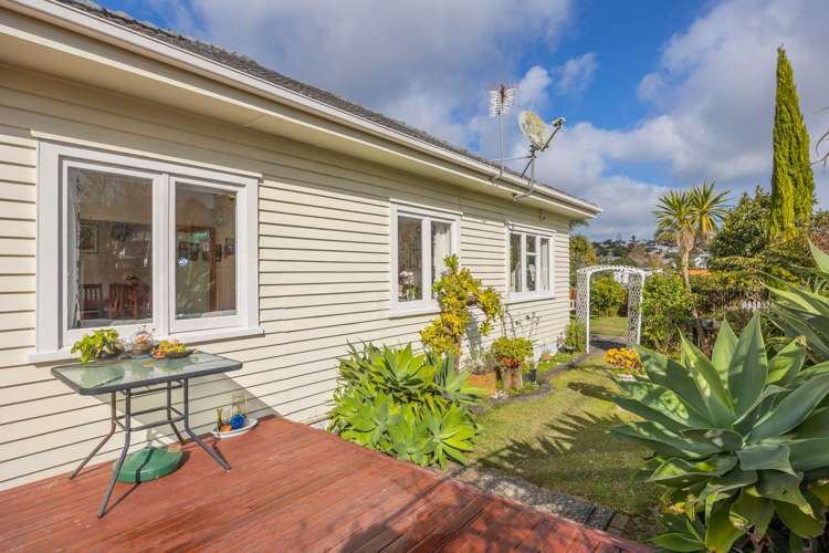 1/43 Hogans Road Glenfield_7