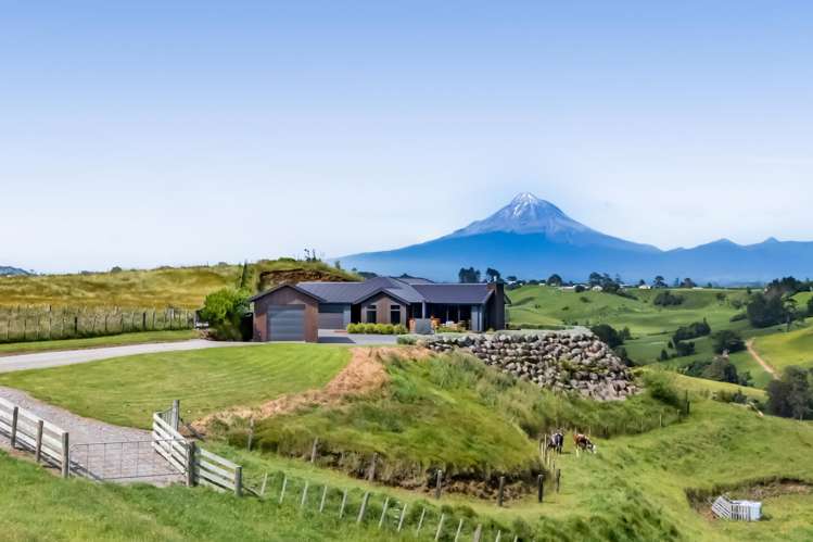 956 Richmond Road Lepperton_30