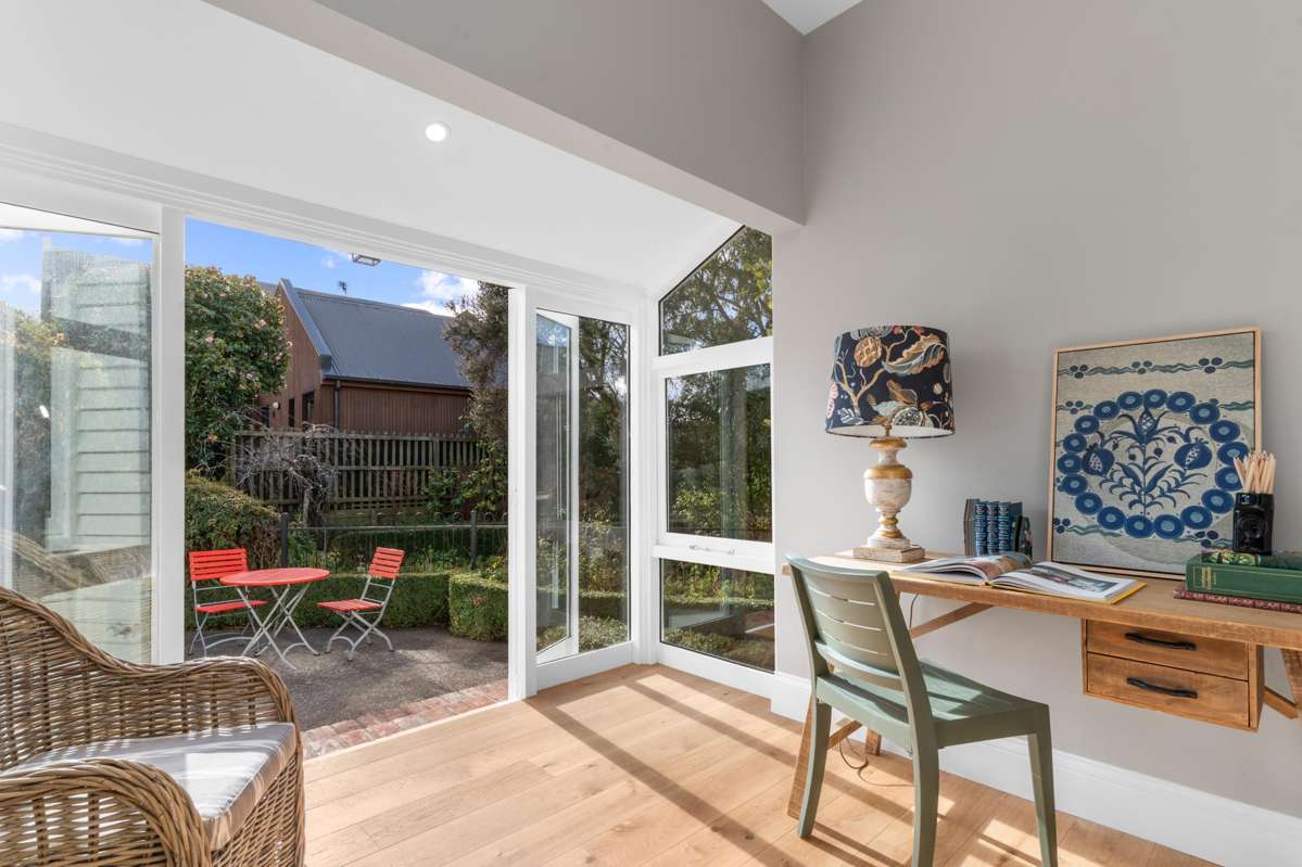 43 Tomes Road_4