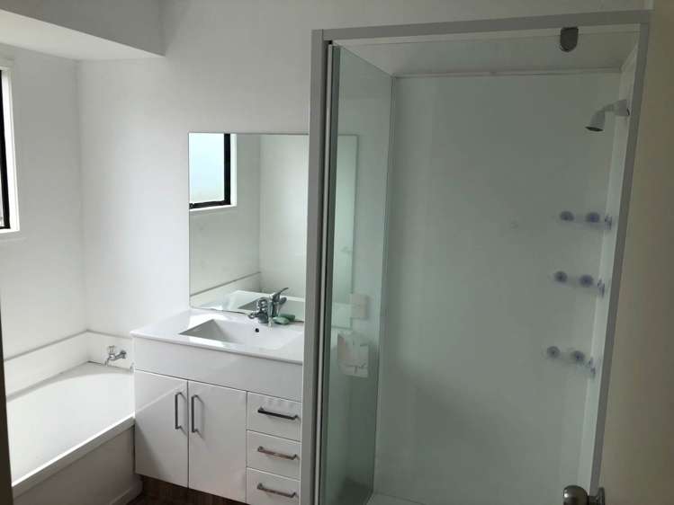 14 Rebecca Rise Manurewa_3