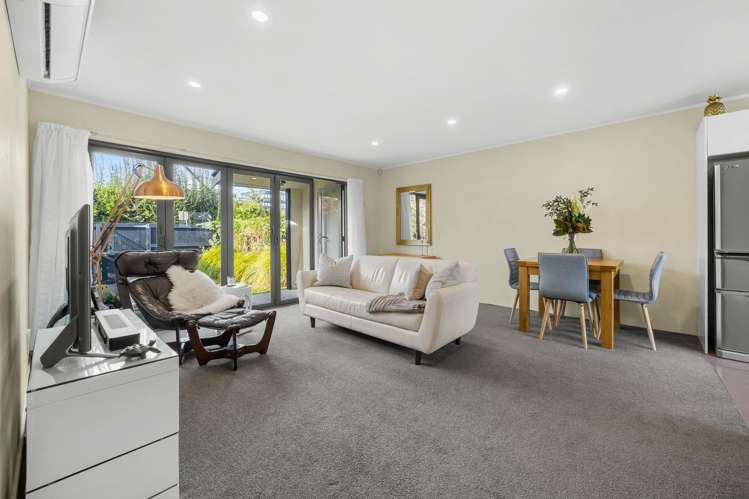 2/14 Longford Street_1