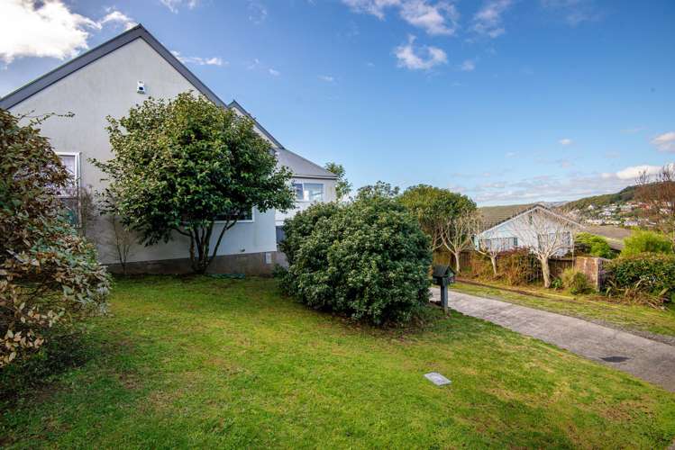 89 Kahu Road Paremata_26