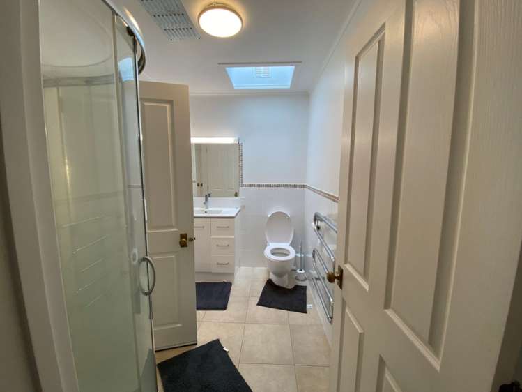9 Hinton Place 11554_9