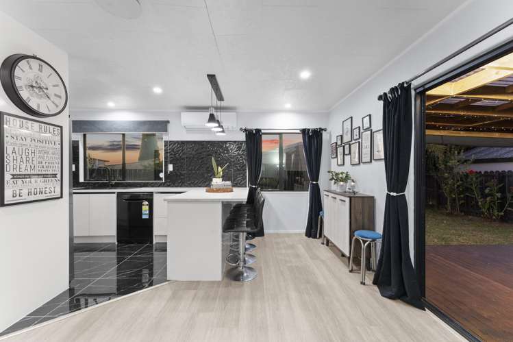 4/22 Barneys Farm Road Clendon Park_6