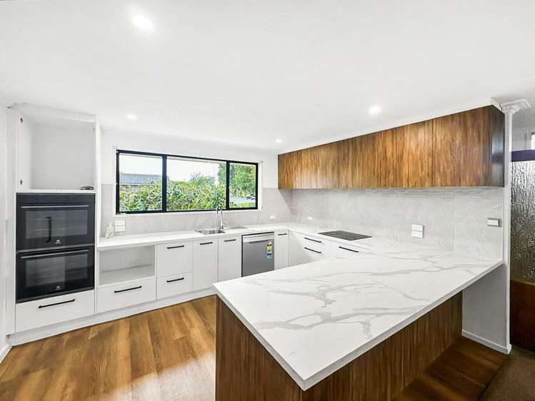 1 Lakewood Drive Burwood_3
