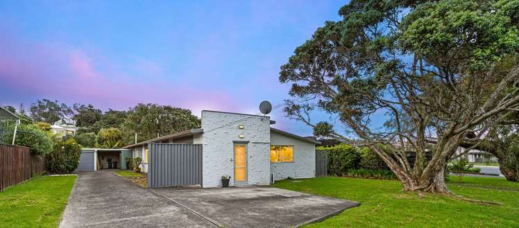 1/15 Omana Road Milford_5