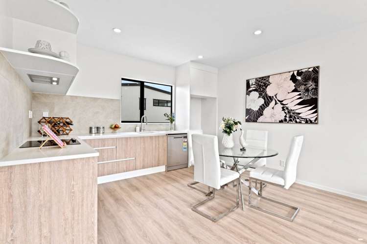 2,3,5,7/40 St Leonards Road Kelston_25