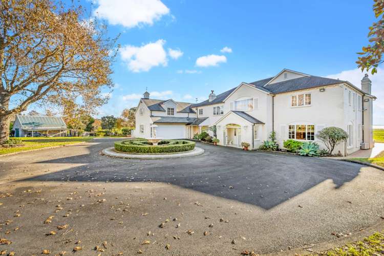 52 Porterfield Road Whitford_7