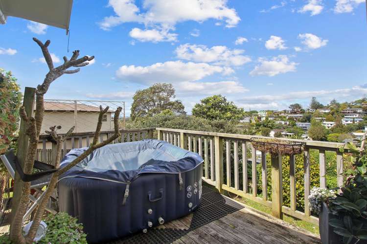 2/57 Coronation Road Hillcrest_16