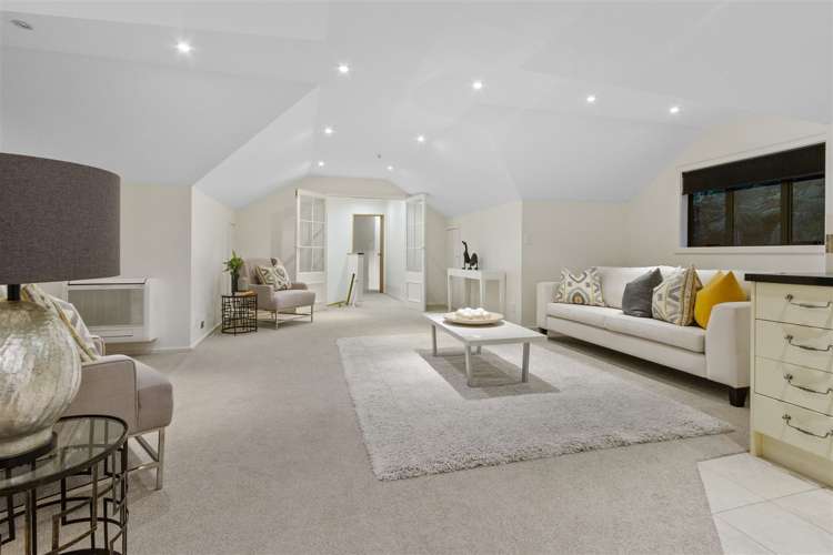 9 The Knoll Greenhithe_20