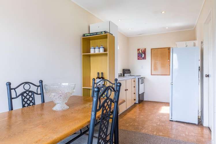 2/25 Kennington Drive Clendon Park_8