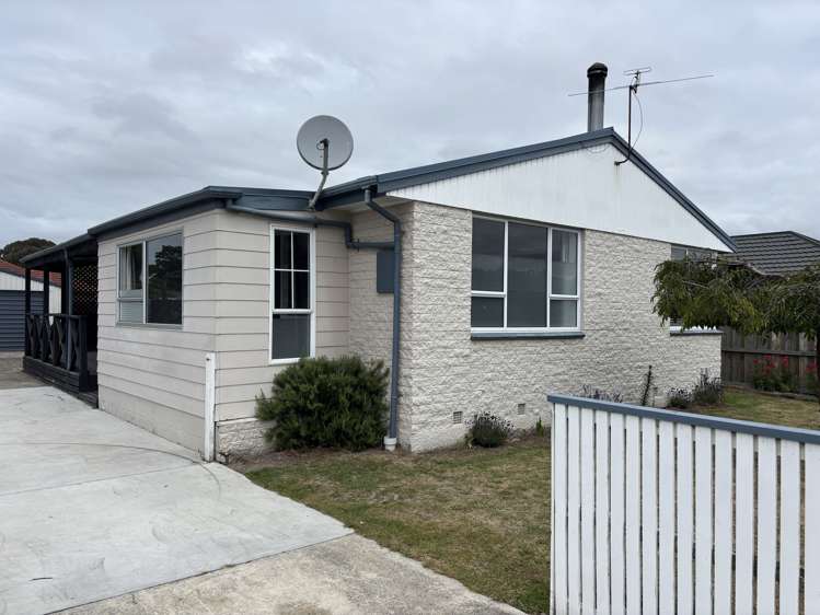 12 Damien Place Bromley_12