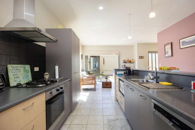 268 Alec Craig Way Gulf Harbour_13