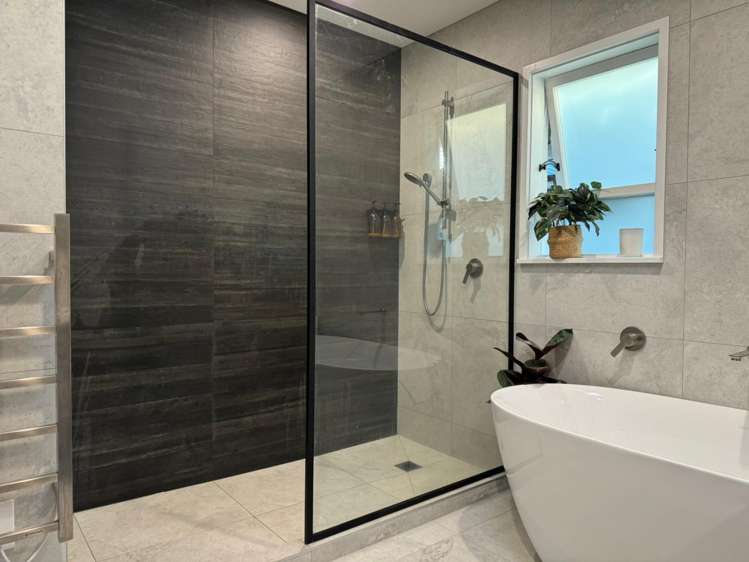 214b Birkdale Road Birkdale_11