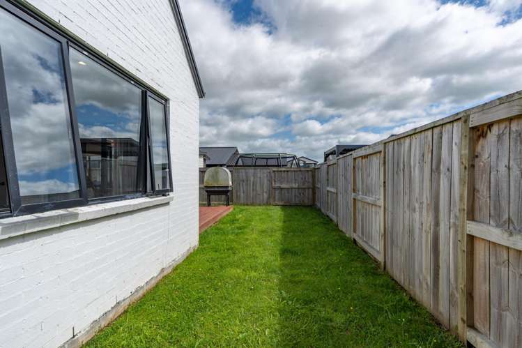 24 Ogilvie Avenue Chartwell_28