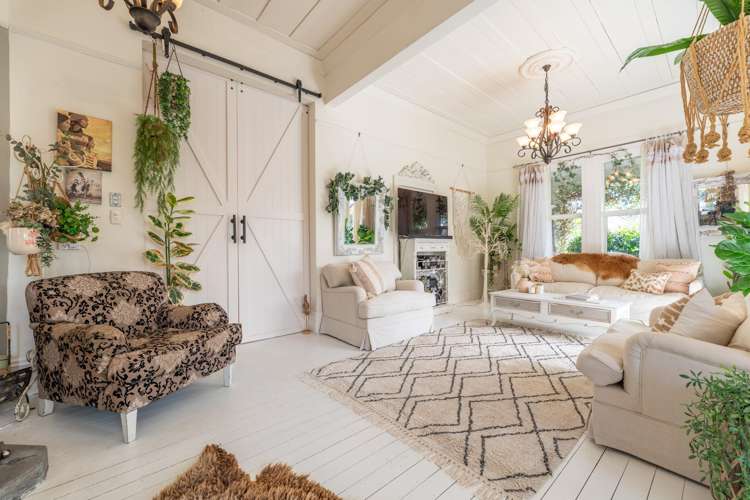 55 Rathmore Street West End_4