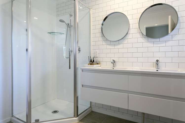 54 Arrowsmith Avenue Waipahihi_9