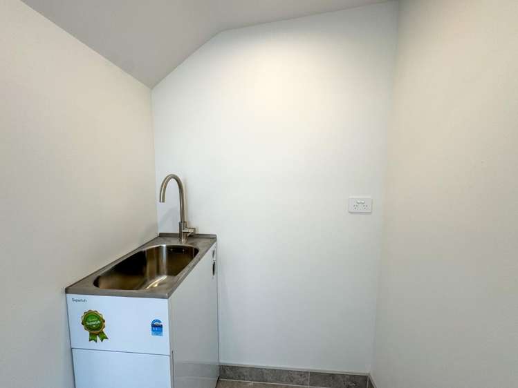 30A Flaxdale Street 1605_9